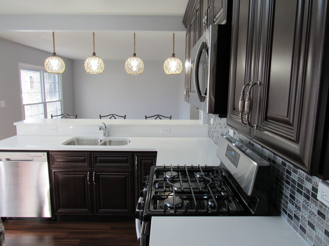 1522 Woodridge Dr