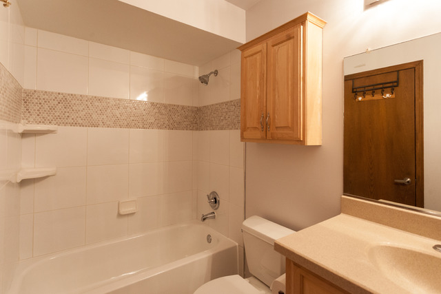For Sale: 1291 E Evergreen Dr #APT 1 Palatine, IL 60074