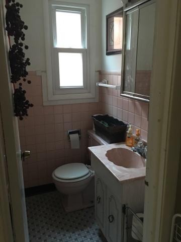 For Sale: 4719 Church St #B Skokie, IL 60076