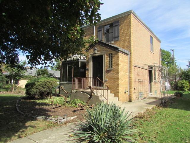 4440 Main St