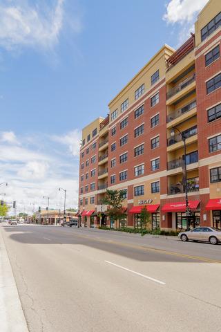 4440 Main St