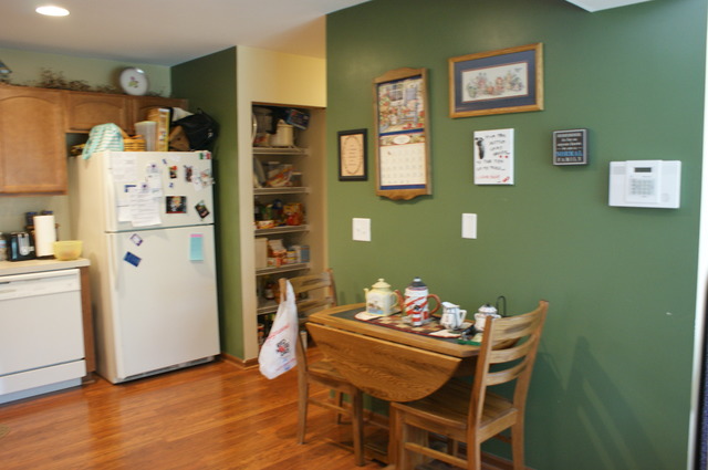 For Sale: 12975 W Wakefield Dr Wadsworth, IL 60083