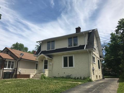 916 Massena Ave