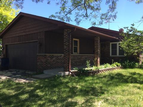 2604 W Grove Ave