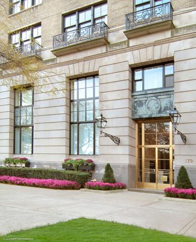 111 E Chestnut St #26H