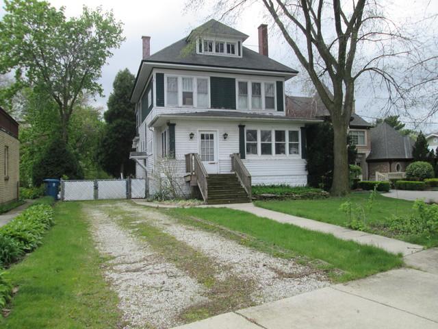 111 E Chestnut St #26H