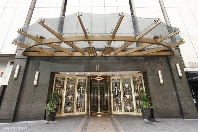 111 E Chestnut St #26H