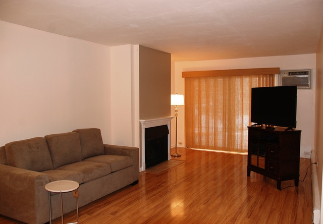 645 Grove Dr #103
