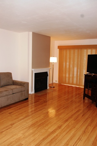 645 Grove Dr #103