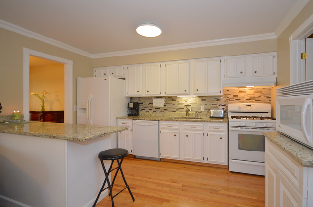 653 Maple Dr