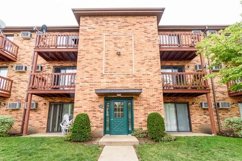 1305 N Baldwin Ct #3C