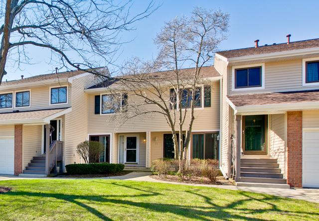 946 Hidden Lake Dr #946