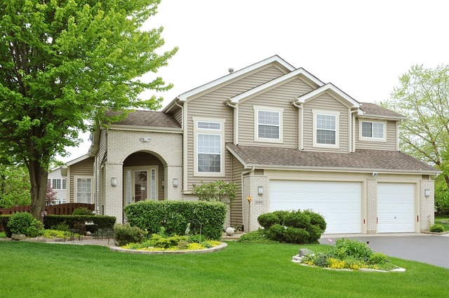 For Sale: 2240 Apple Hill Ct Buffalo Grove, IL 60089