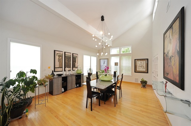 For Sale: 2240 Apple Hill Ct Buffalo Grove, IL 60089
