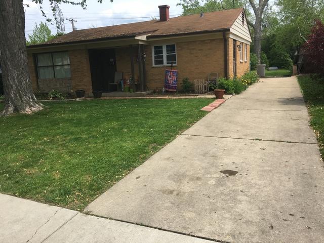 729 Lakeside Circle Dr