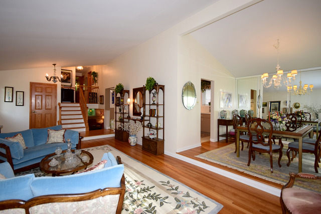 For Sale: 608 Lavergne Ave Wilmette, IL 60091