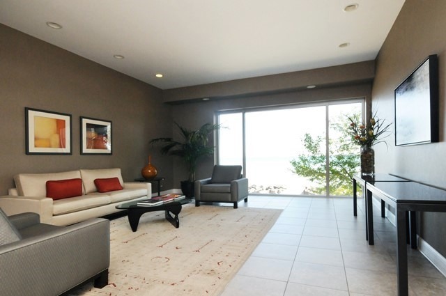 For Sale: 1616 Sheridan Rd #APT 6E Wilmette, IL 60091