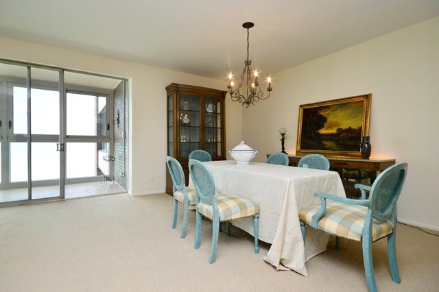 For Sale: 1616 Sheridan Rd #APT 6E Wilmette, IL 60091