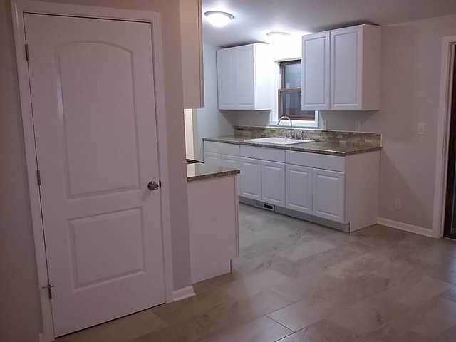 For Sale: 1810 Gilead Ave Zion, IL 60099