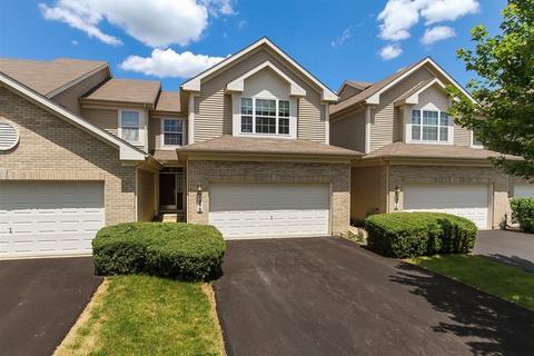 744 Lambert Ln