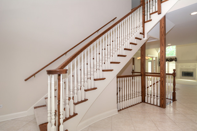 For Sale: 1775 Rizzi Ln Bartlett, IL 60103