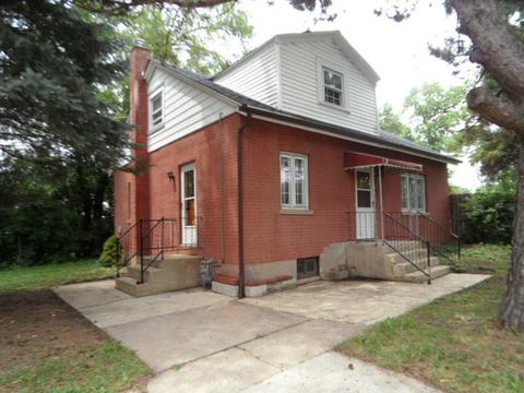440 Elmhurst St