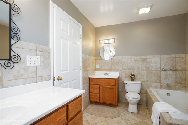 For Sale: 317 N Poplar Ave Bensenville, IL 60106