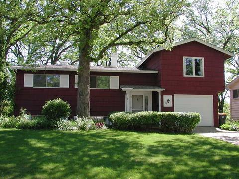 234 E Streamwood Blvd