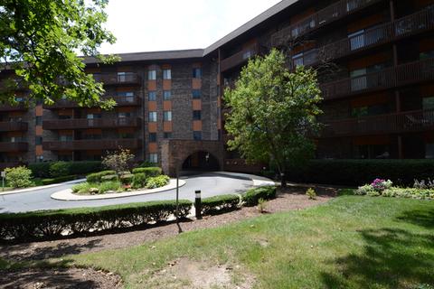 225 Main St #208