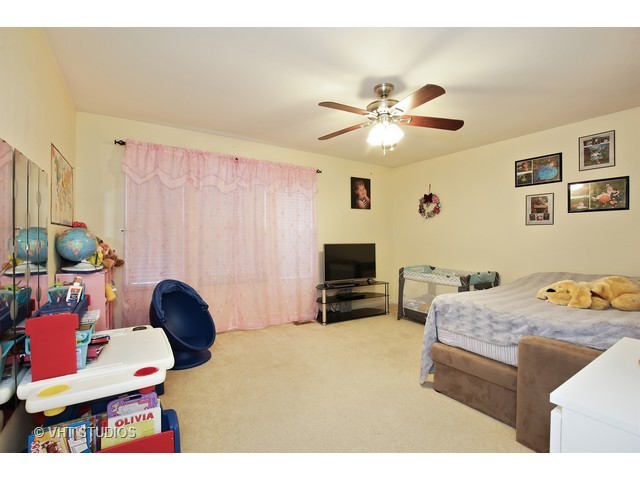 1974 Cobblestone Dr