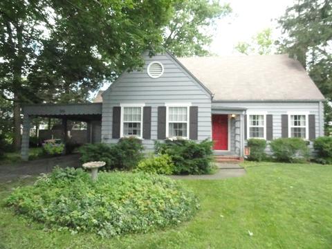 950 Sycamore Rd