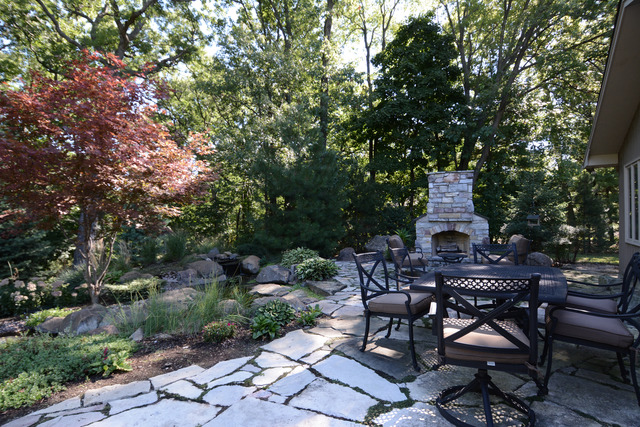 1108 Sara Ct