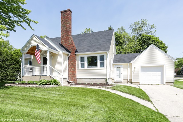 For Sale: 132 E Pierce St Elburn, IL 60119