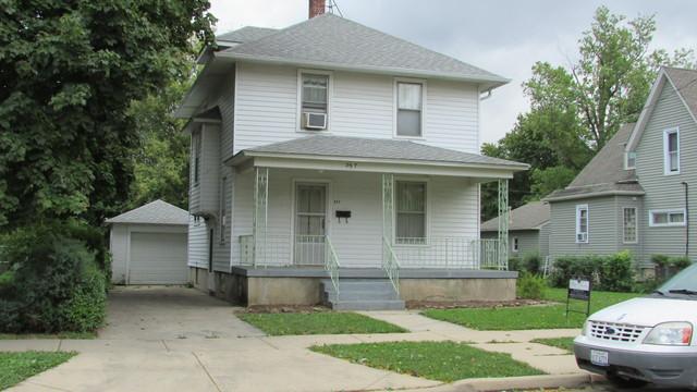 1367 Walden Dr