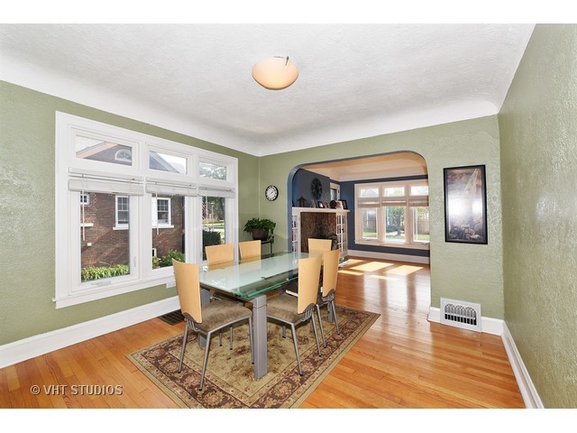 215 W Fremont Ave