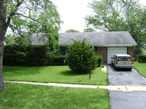 821 Somerset Cir