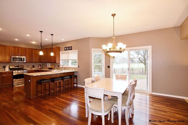 2255 Kings Ct