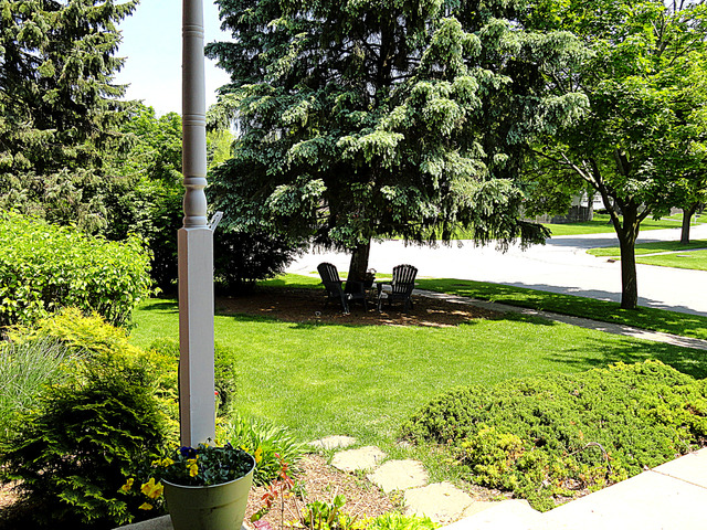 For Sale: 204 S Harrison St Geneva, IL 60134