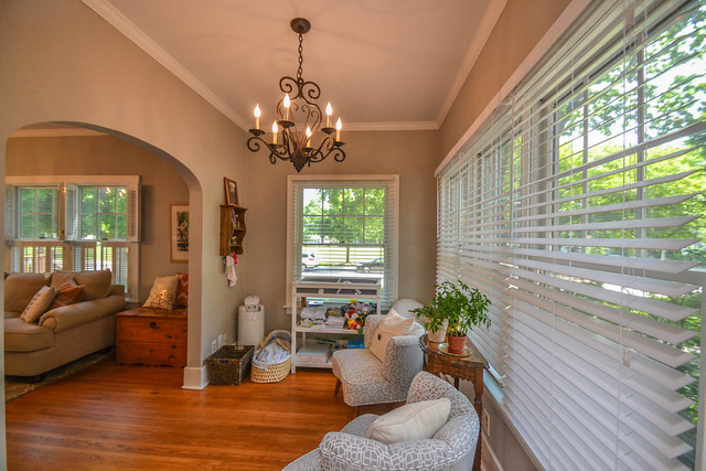 For Sale: 210 Logan Ave Geneva, IL 60134