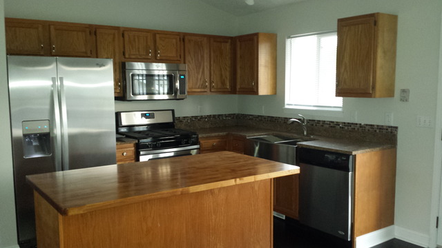 For Sale: 727 Tyler St Genoa, IL 60135