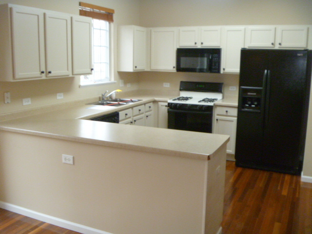 261 Evergreen Cir