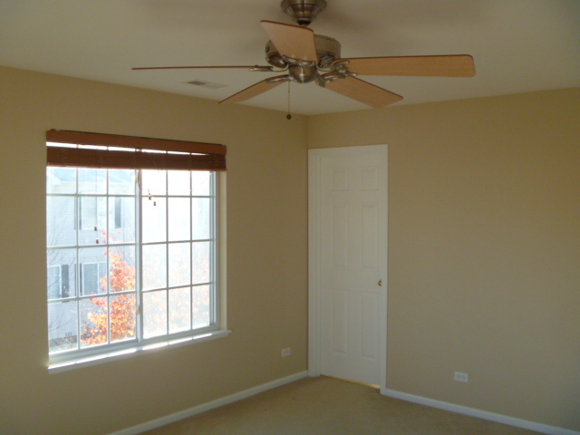 261 Evergreen Cir
