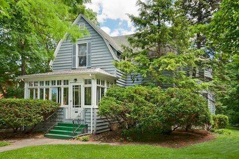 783 N Main St