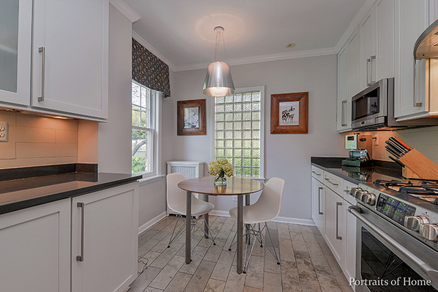 For Sale: 212 East Rd Glen Ellyn, IL 60137