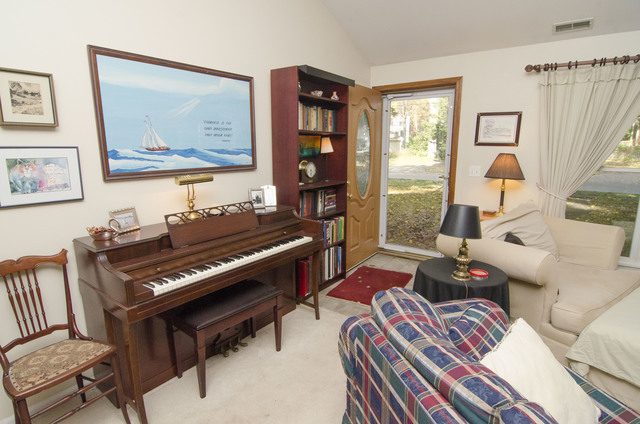 843 Ellynwood Dr