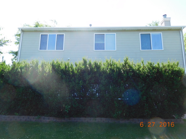9905 Bedford Dr