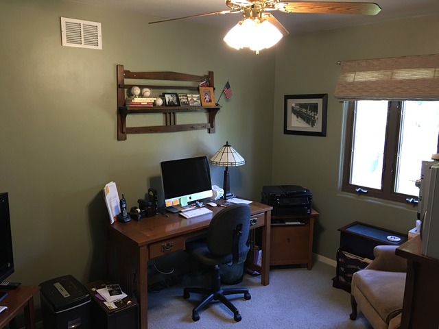 For Sale: 915 S Stewart Ave Lombard, IL 60148