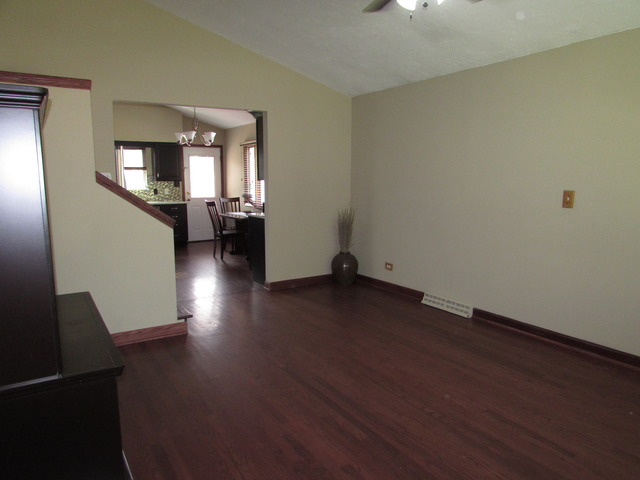 For Sale: 130 N Highland Ave Lombard, IL 60148