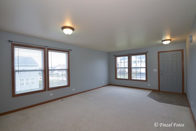 608 Spring Dr