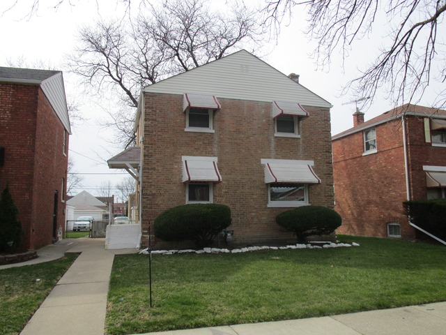 For Sale: 2018 S 23rd Ave Broadview, IL 60155